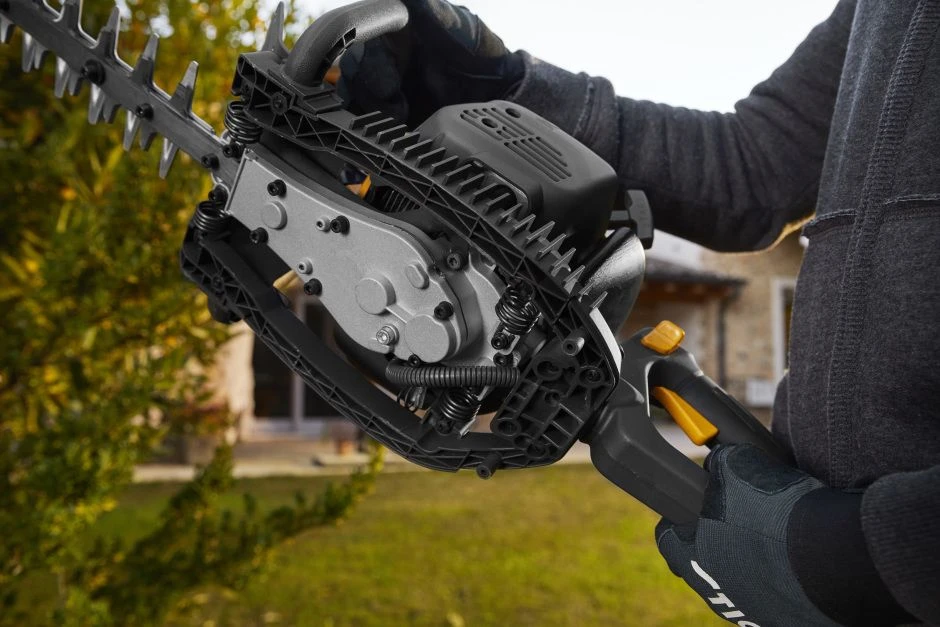 Stiga HT 525 Benzine Heggenschaar - 22,5cc - 0,65kW - 2-takt - 46cm - 35mm - Afbeelding 7