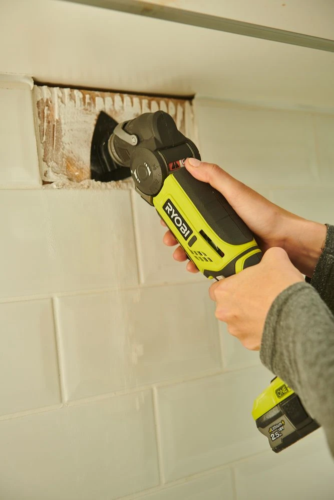 Ryobi R18MT-0 ONE+ 18V Li-Ion Accu Multitool Body Incl. Accessoires - 5133002466 - Afbeelding 3