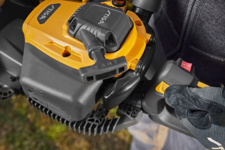 Stiga HT 525 Benzine Heggenschaar - 22,5cc - 0,65kW - 2-takt - 46cm - 35mm - Afbeelding 12