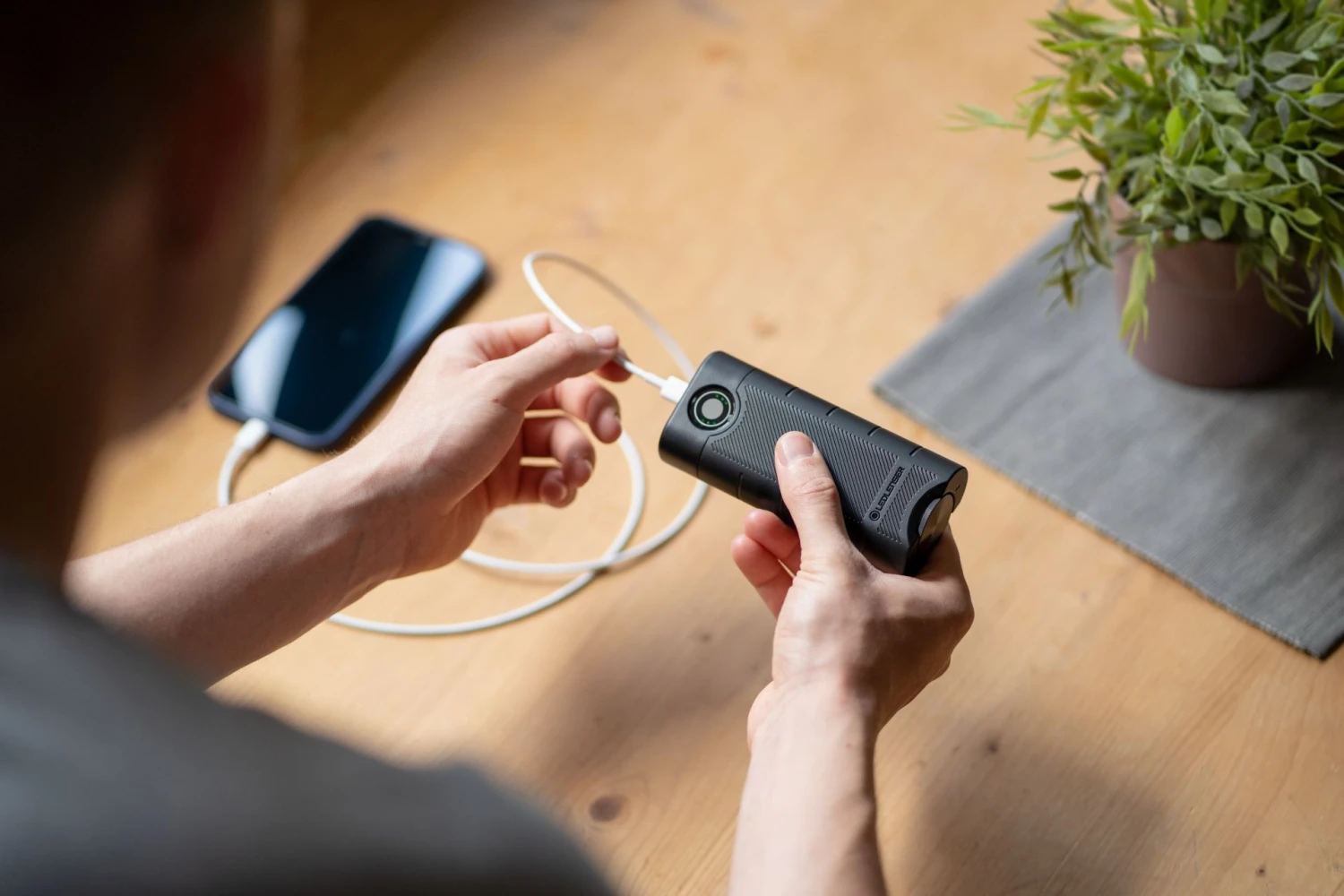 Ledlenser 502127 Flex10 Li-ion Powerbank - 9000mAh - Afbeelding 2